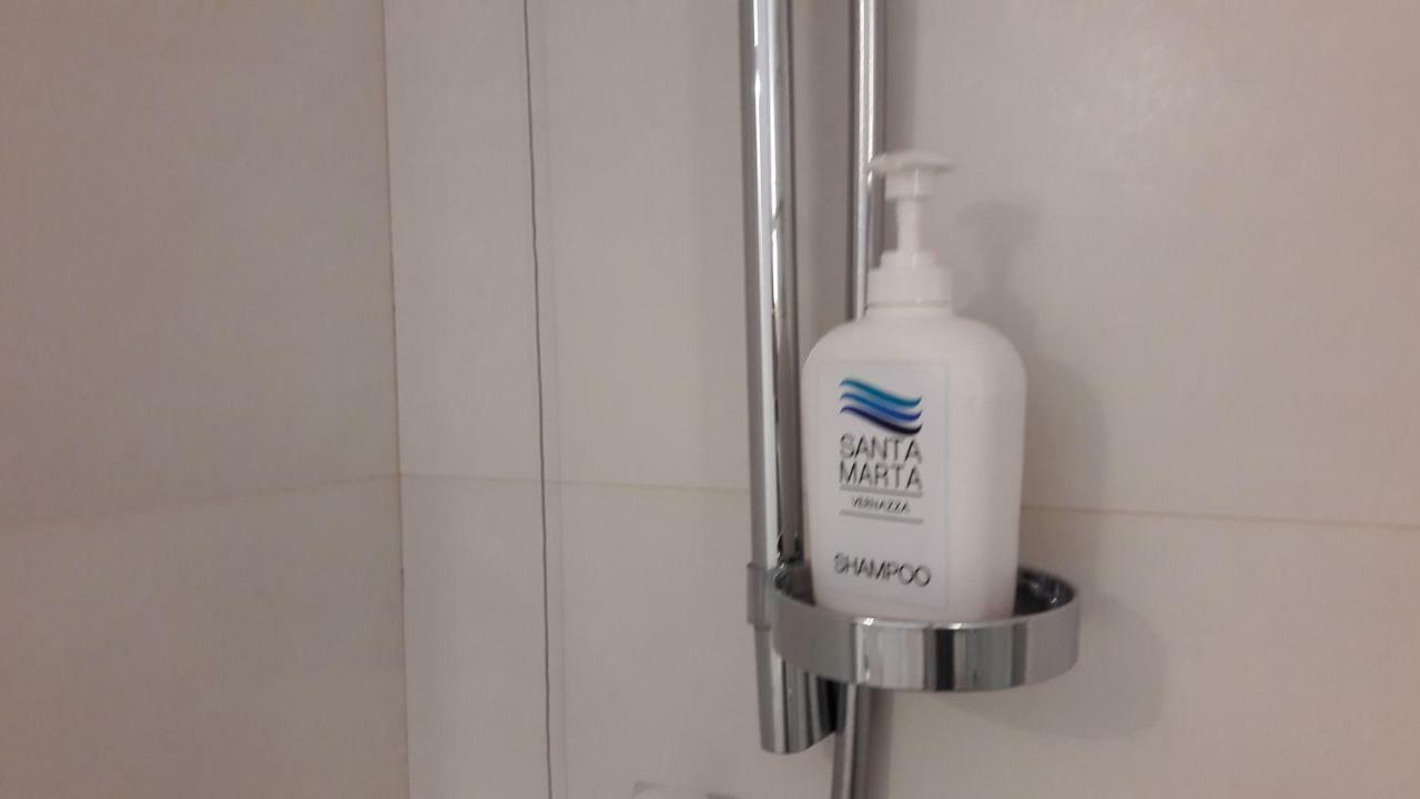 Santa Marta Rooms Вернацца Екстер'єр фото